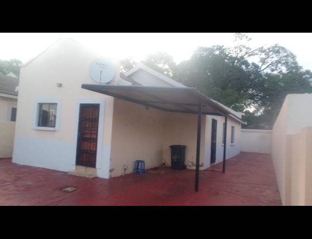 3 BEDROOM PROPERTY TO RENT IN HESTEAPARK